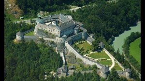 Shadiversity 109. ЗАМКИ! Фэнтези против реальности