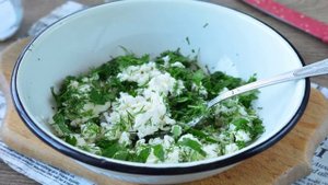 Кутабы с зеленью и творогом