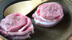 Медальоны из говядины