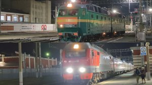 ЧС7-084 заходит под поезд и отправление 82-ого Белгород–Санкт-Петербург под ЭП2К-222 | Курск