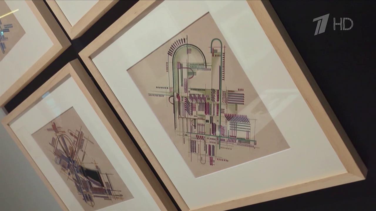 В Еврейском музее и центре толерантности открылась выставка авангардиста Якова Чернихова