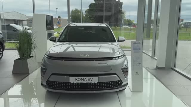 Hyundai Kona EV 2025 обзор