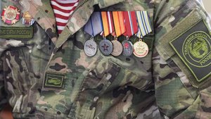 Дюмин заявил об увеличении числа граждан РФ со статусом «защитник Отечества»