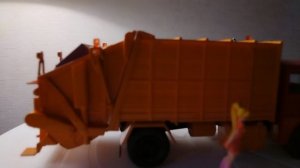 JELCZ 325  WUKO мусоровоз - культовая машина Восточного Блока