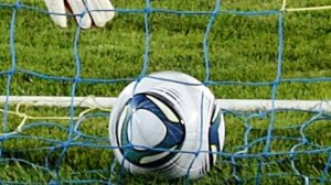 Вратарь клуба "Колиндрес" умер после удара по голове, полученного во время матча