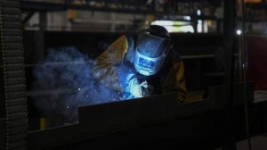 Пожар произошел на нефтебазе в Феодосии из-за сварочных работ