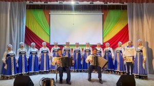 МБУ ДК "Садовый"- Народный хор "Сибирские напевы" - «Не сдавайте Россию»(сл.В.Якутин, муз.В.Коровин)