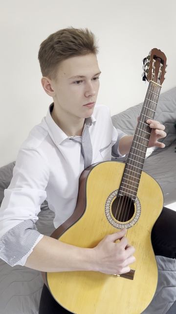  САМАЯ КРУТАЯ ШКОЛА ИГРЫ НА ГИТАРЕ И ФОРТЕПИАНО Под руководством Мелешкина Романа Игореви