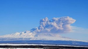МЧС: на Камчатке не исключен пеплопад после выброса вулкана Шивелуч