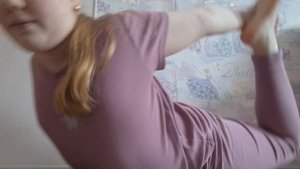 тутор на шпагат😁