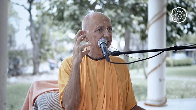 2024.04.09 - Q&A Nama retreat (Govardhan) смотреть онлайн