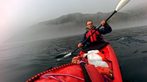 первый день путешествия на каяке по Охотскому морю (6 день в общем)