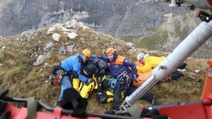 Двое альпинистов сорвались со скалы при подъеме на гору Фишт в Адыгее