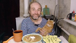 обед с Рыжулей. про инстинкт самосохранения. мукбанг. обжор. еда на камеру. диета. шизофрения.