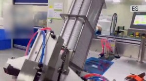 Автоматическая линия упаковки капсул для стирки в контейнеры ZHQ