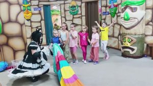 С днем рождения Вика!