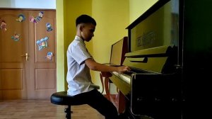 "Марш деревянных солдатиков" и "Болезнь куклы" П.И.Чайковский