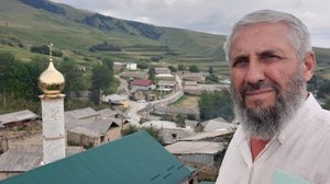 Хикмат, выходец из села Сиух Хунзахского района.Турциялда г1умру гьабулев маг1арулав.