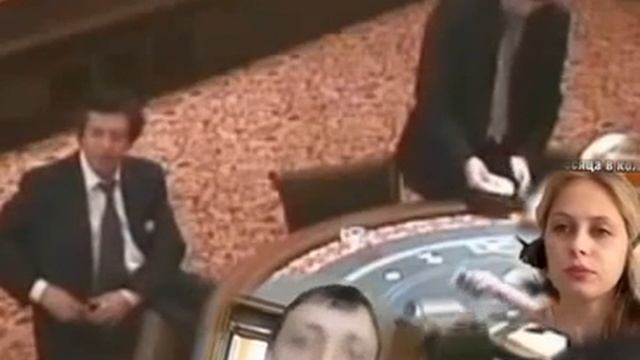 ПомоЧнице юристов нравится писАть ( а, может, 