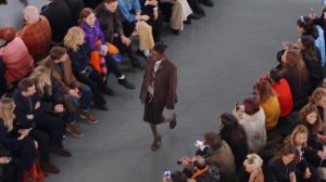 Показ женской коллекции Tory Burch осень-зима 2025-2026