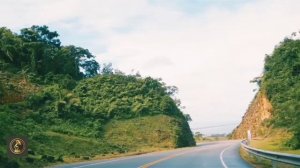 Классическая мягкая атмосфера музыки.