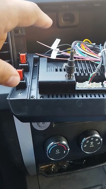 УАЗ Патриот стал комфортнее и красивее доработка магнитолы смотреть онлайн