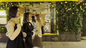 Москва 2025: самые красивые девушки в яркой прогулке по столице! 😍🌃