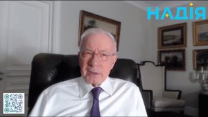 Азаров: Я работал над книгой три года!