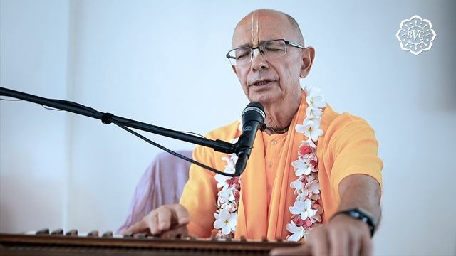 2024.04.08 - Nama retreat Session 4, Saranagati, song 1 (Govardhan) смотреть онлайн