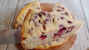 Творожный пирог с малиной. Очень нежная и ароматная выпечка к чаю!