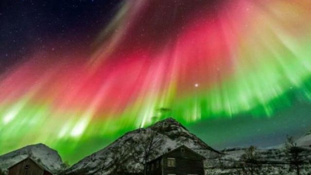 Планета Земля Карел Готт.mp4 смотреть онлайн