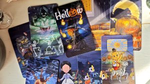 Хэллоуновское Таро "Весёлая вечеринка ужасов мирового масштаба" от Инги Пряник + расклад!