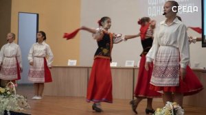 Школьники Каспийска отметили День воссоединения с новыми регионами России