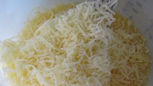 Кабачковые оладьи с сыром