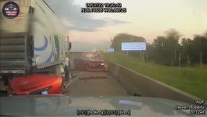 САМЫЕ ЖЕСТОКИЕ полицейские погони на высокой скорости, снятые на видеорегистратор 2025 года! #9