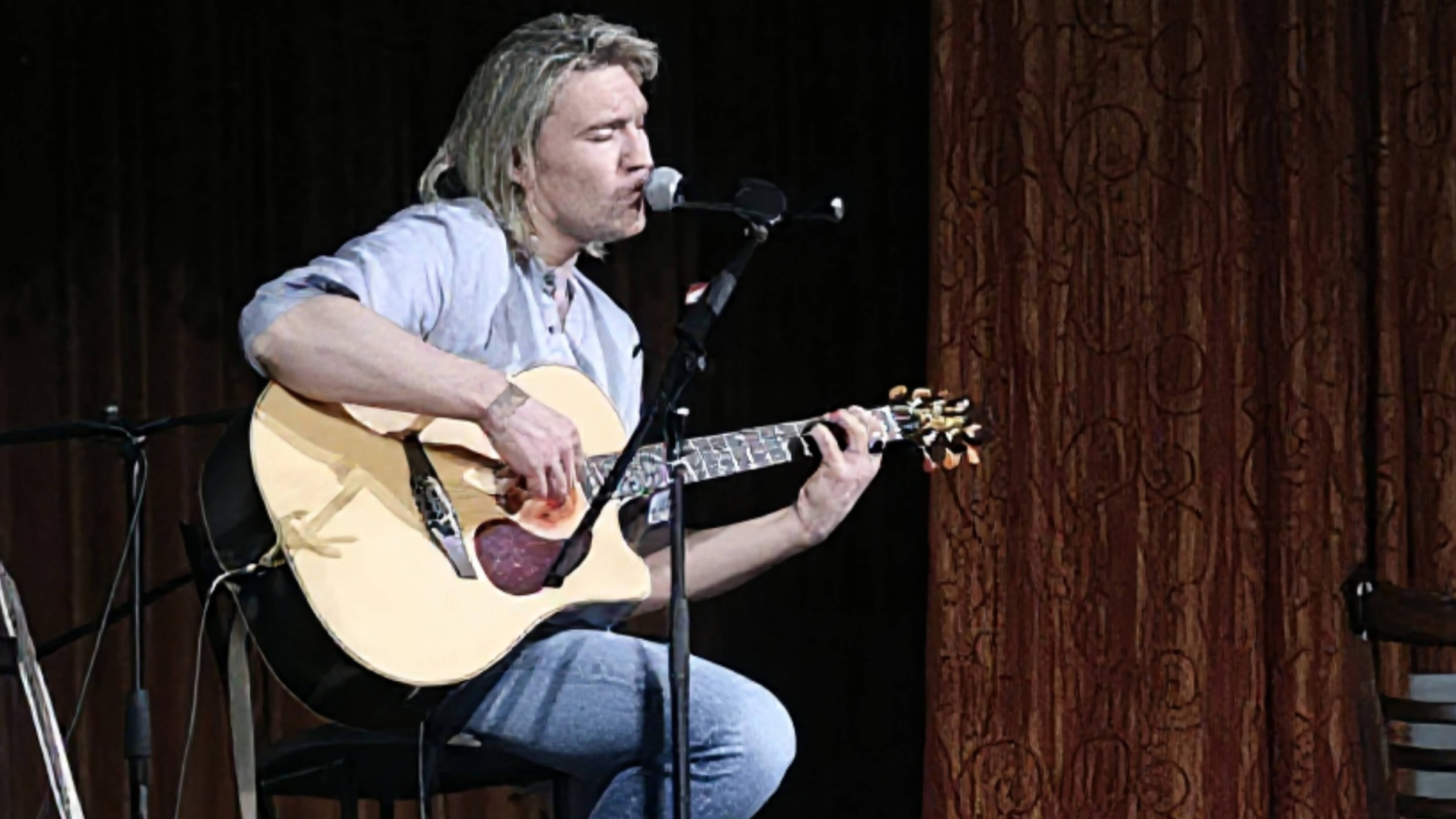 Пётр Елфимов - Романс (Минск, Bronx, 14.02.2010 г.)