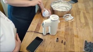 Меренговый рулет