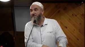 Чтение Кур'ана у могилы. Устаз Абдулхалим Абдулкаримов (рахlимахуЛлагь).