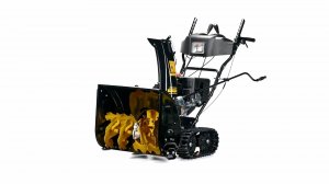 Гусеничный бензиновый снегоуборщик CHAMPION STT761E