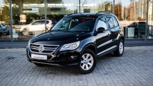 VOLKSWAGEN TIGUAN ЧЕРНЫЙ