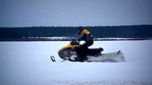 Снегоходы. Мастер.. Программа "Мотор-шоу"  Пермь. 2010 г.