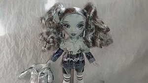 Обзор на куклу Рейнбоу Хай-Шедоу Хай Николь Стил Rainbow High-Shaow High Nicole Steel часть 1