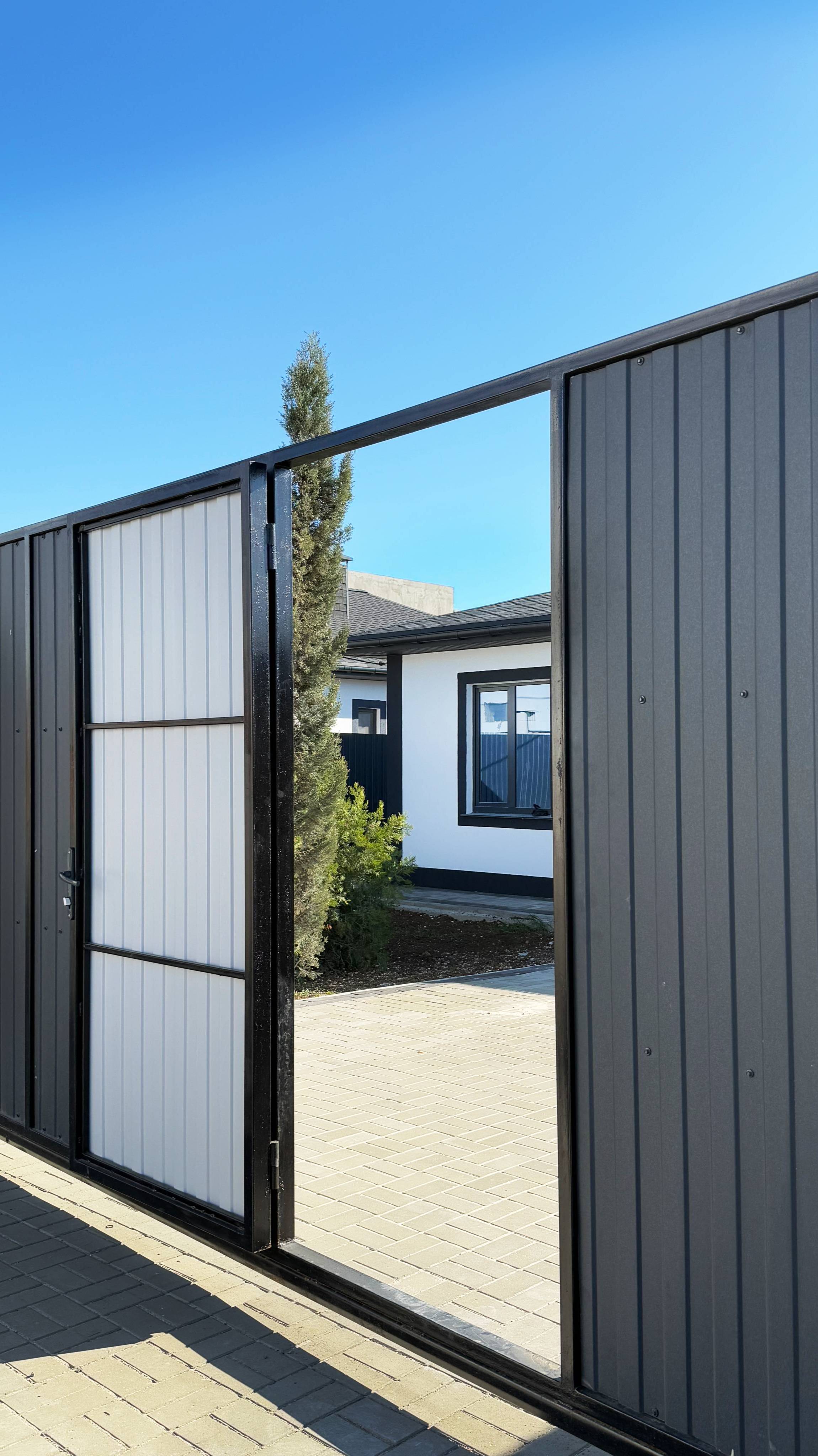 Новый дом в г. Севастополь, балка Бермана. смотреть онлайн