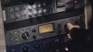 03. Bass Treatment, Compressor Tone, Vocal Groups, Rhodes, Guitars, Recording Process and Varispeed