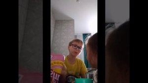 Едим чипсы С КРАБОМ УРЯЯЯЯ