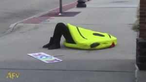 Смайлик упал