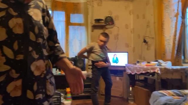 СКОРО БУДЕТ ВСЯ ИСТОРИЯ А ТАК ЕСТЬ УЖЕ НА ДЗЕНЕ МОЁМ КАНАЛЕ,ССЫЛКА ЕСТЬ В ОПИСАНИИ ВИДЕО