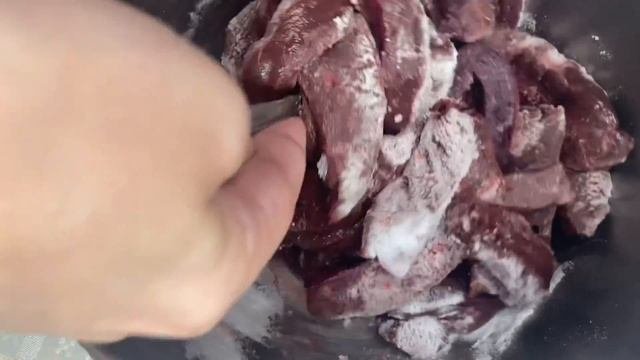 Способ приготовления нежной говяжьей печени! Обзор.