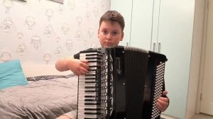 В. А. Семёнов Гармонист играет Рондо