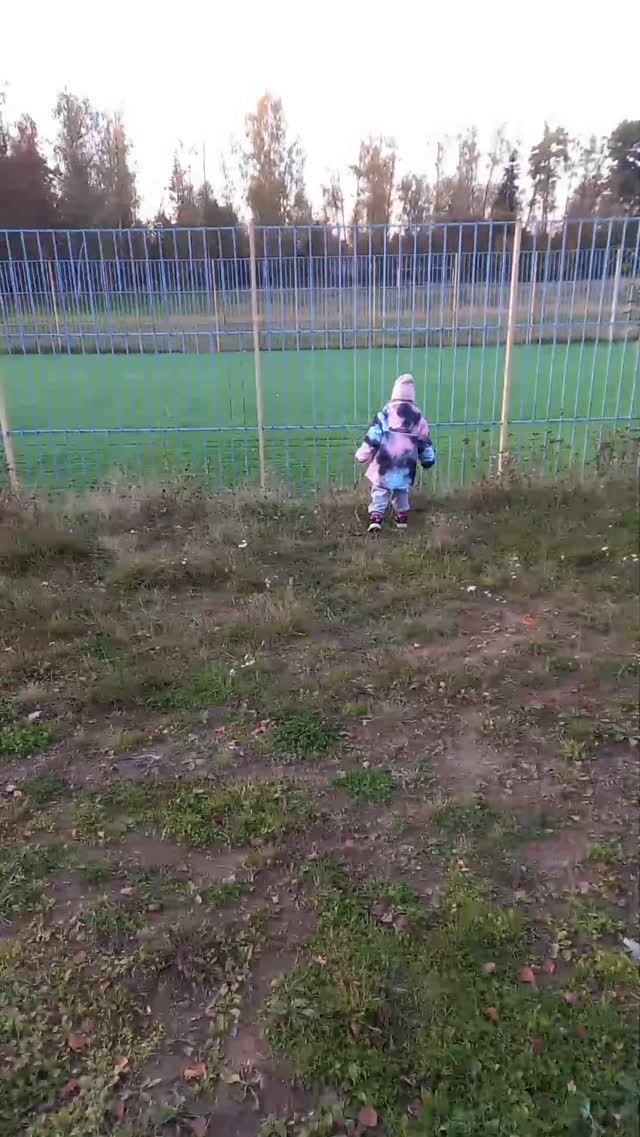 Всем доброго вечера  друзья♡☆С любимой дочкой пошли прогулятся